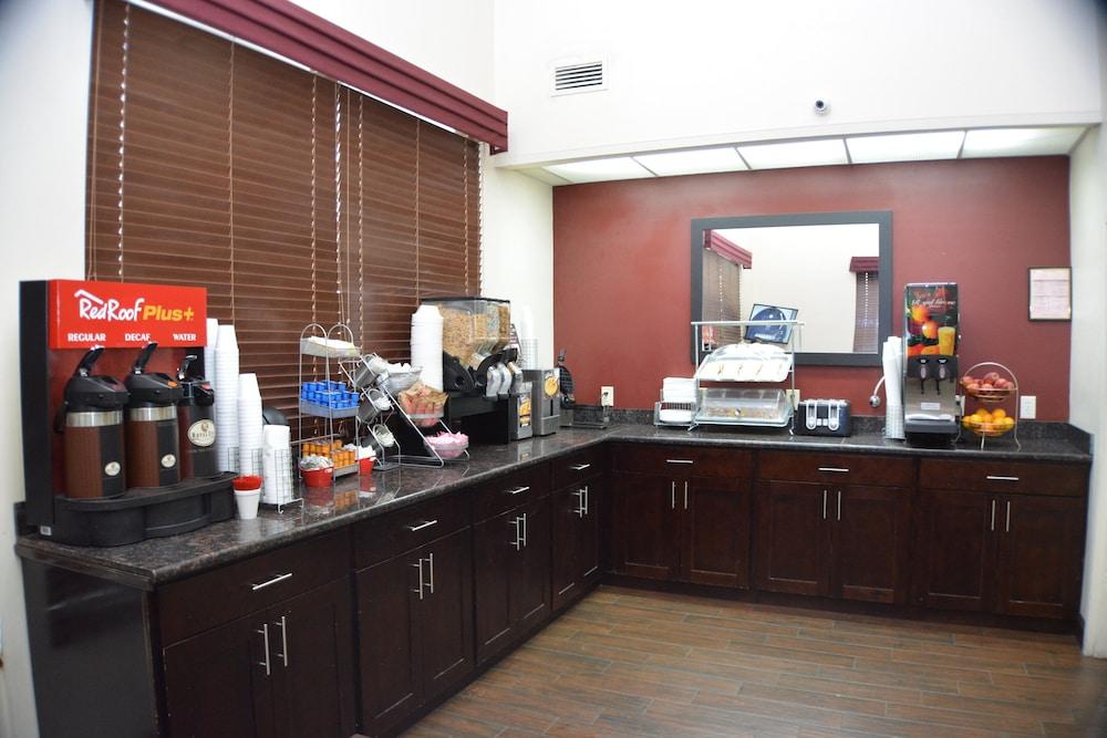 Red Roof Inn Plus+ & Suites Chattanooga - Downtown Buitenkant foto