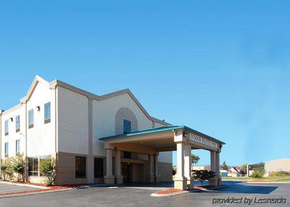 Red Roof Inn Plus+ & Suites Chattanooga - Downtown Buitenkant foto