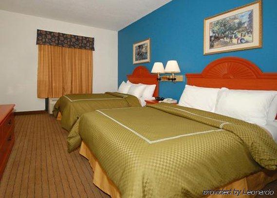 Red Roof Inn Plus+ & Suites Chattanooga - Downtown Kamer foto