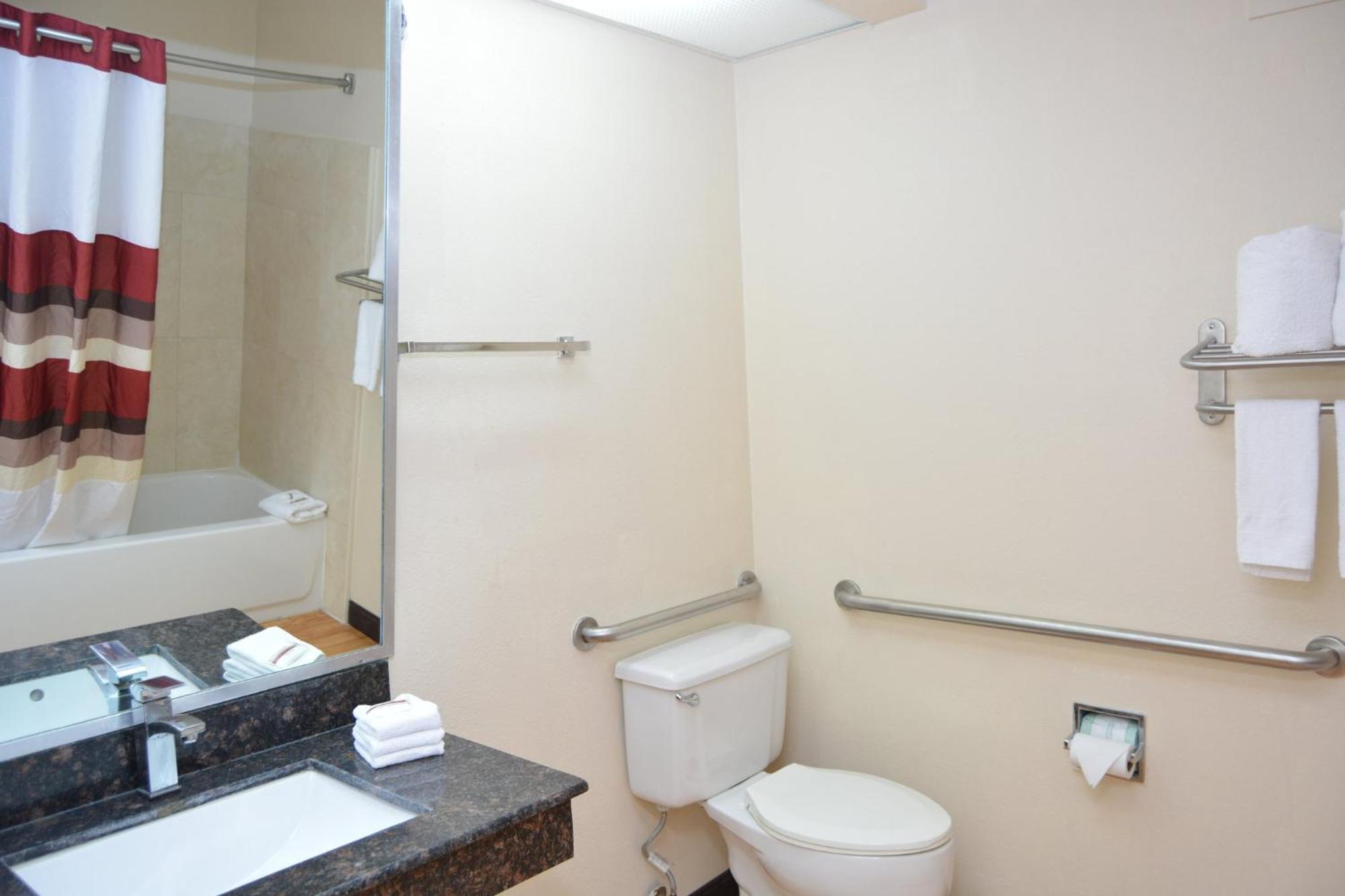 Red Roof Inn Plus+ & Suites Chattanooga - Downtown Buitenkant foto
